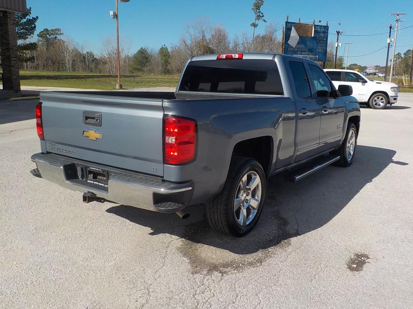 2016 Blue Chevrolet Silverado 1500 LT Double Cab 2WD (1GCRCREC7GZ) with an 5.3L V8 OHV 16V engine, 6A transmission, located at 1617 W Church Street, Livingston, TX, 77351, (936) 327-3600, 30.710995, -94.951157 - Beautiful truck! 5.3L V-8. Come check it out!! - Photo#6